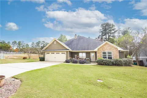 31 Silver Leaf Loop, Phenix City, AL 36867