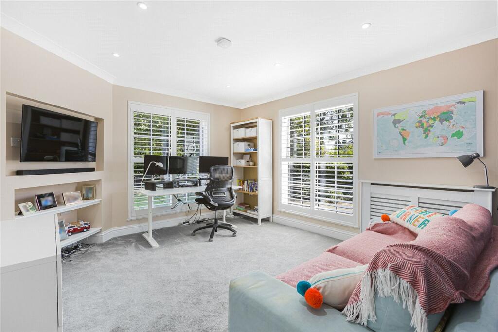 Additional image 16 of Parkway, Welwyn Garden City, Hertfordshire, AL8