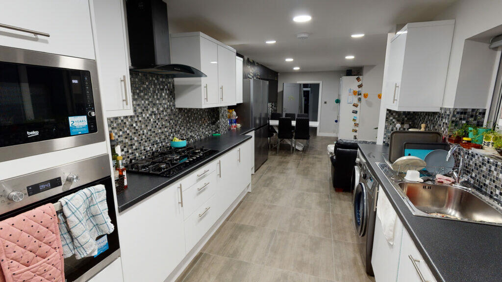 Additional image 3 of 89 Willows Crescent, Balsall Heath, B12 9NE