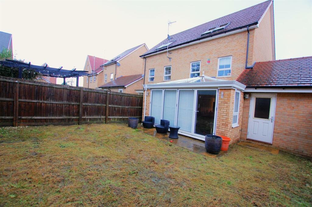 Additional image 27 of Sparrowhawk Place, Hatfield