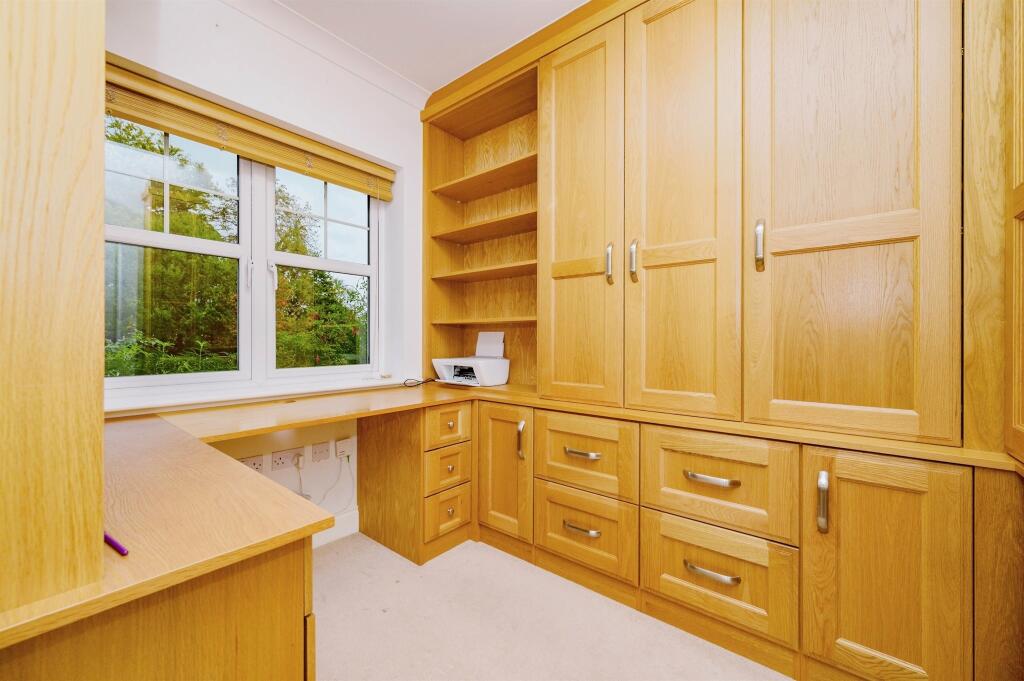 Additional image 11 of King Harry Lane, St. Albans