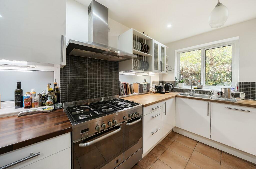 Additional image 6 of Bulls Lane, Welham Green