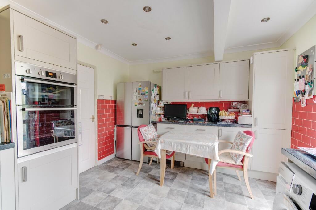 Additional image 3 of Knutswood Close, Birmingham, West Midlands, B13