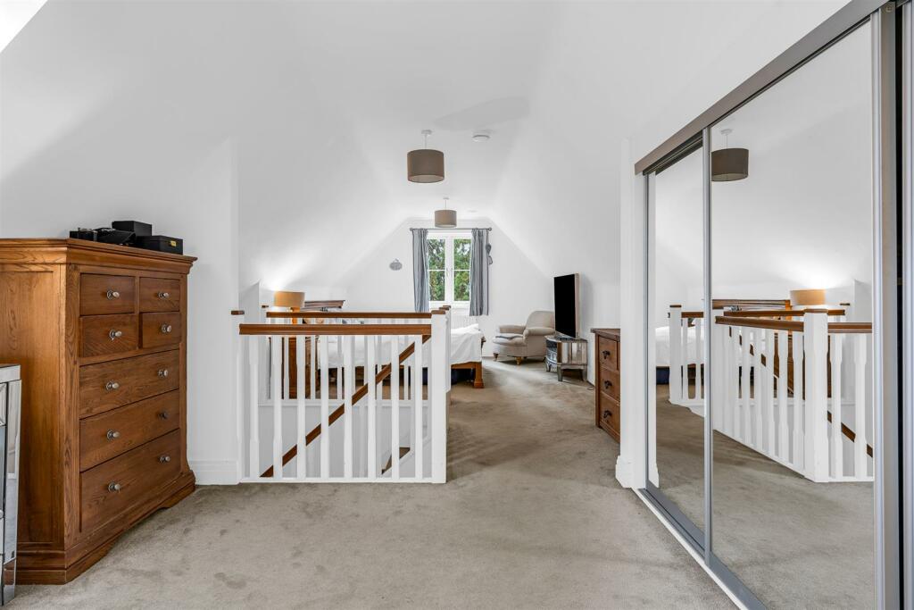 Additional image 22 of Frythe Avenue, Welwyn