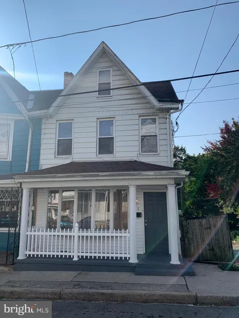 Primary image of 615 W Race Street, Pottsville, PA 17901