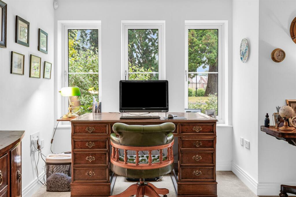 Additional image 12 of Frythe Avenue, Welwyn