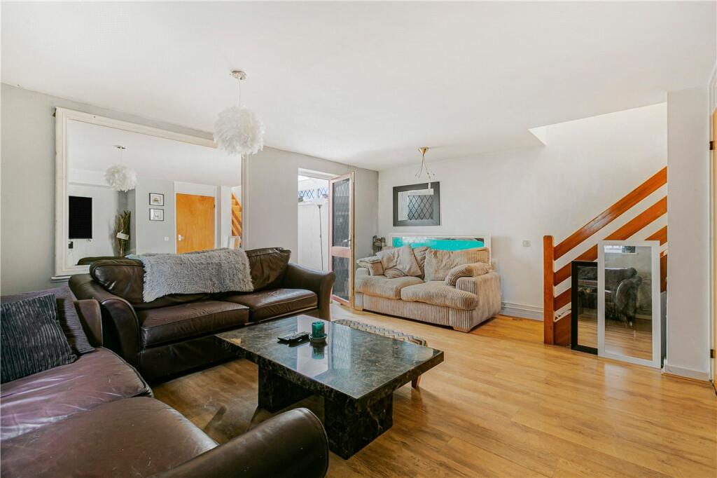 Additional image 2 of Burnside, St. Albans, Hertfordshire, AL1