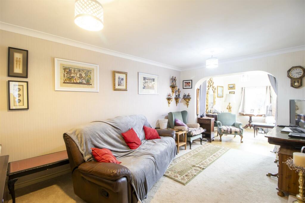 Additional image 21 of Pooleys Lane, Welham Green