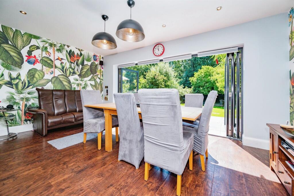 Additional image 8 of Selwyn Crescent, Hatfield