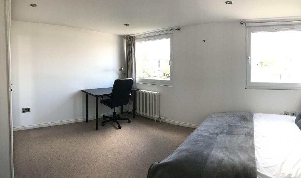 Additional image 8 of Leslie Road