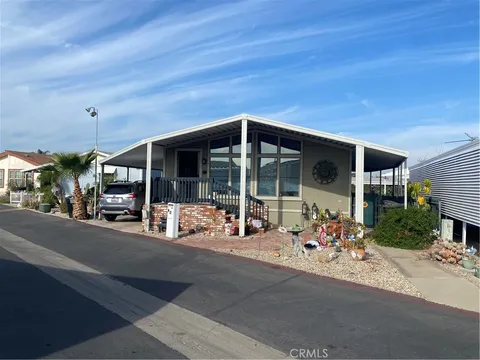 63 Lemon Via, Anaheim, CA 92801