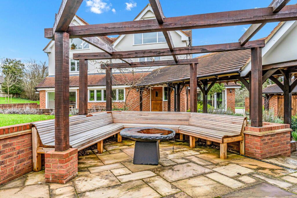 Additional image 48 of Reynards Road, Welwyn, AL6