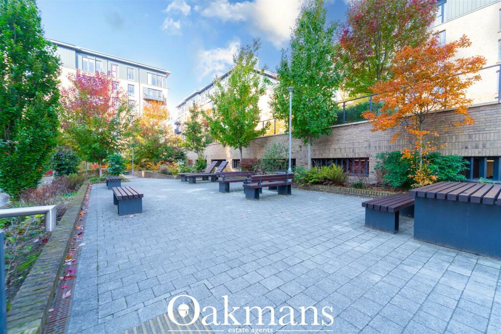 Additional image 12 of Lincoln Apartments, Lexington Gardens, B15