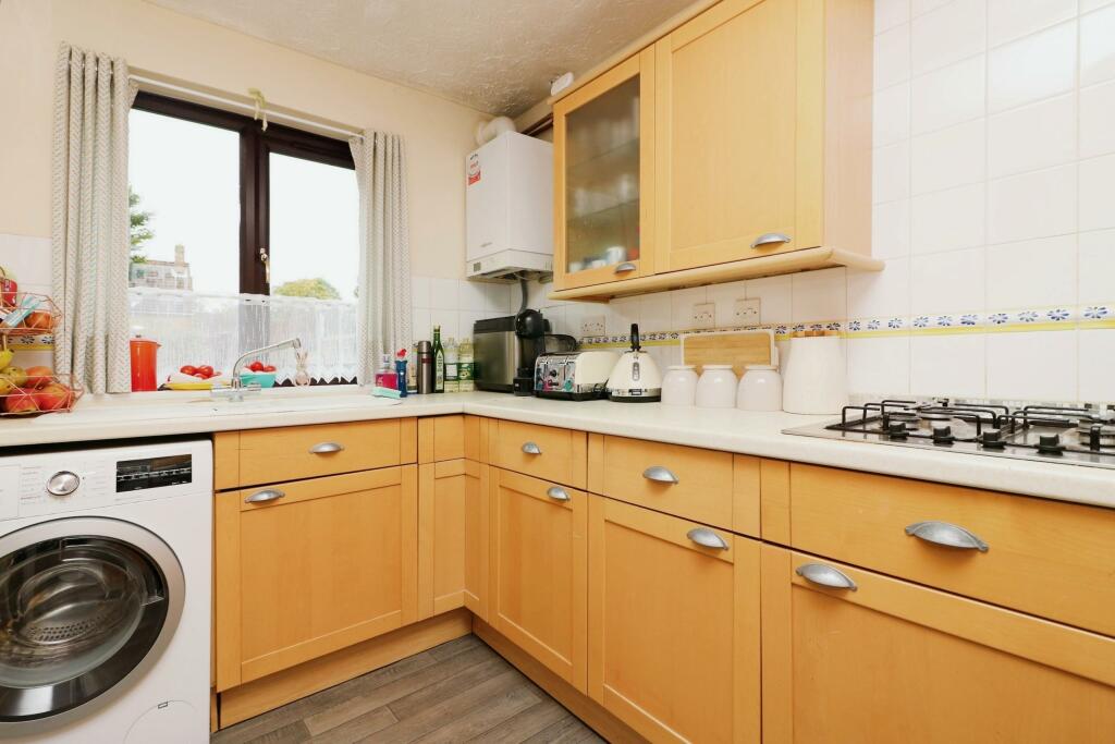 Additional image 3 of Duncan Close, Welwyn Garden City, Herts, AL7
