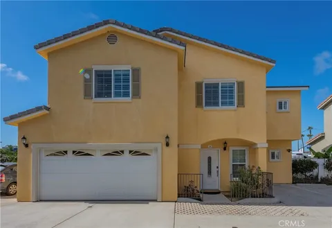 449 Hamilton Street Unit D, Costa Mesa, CA 92627