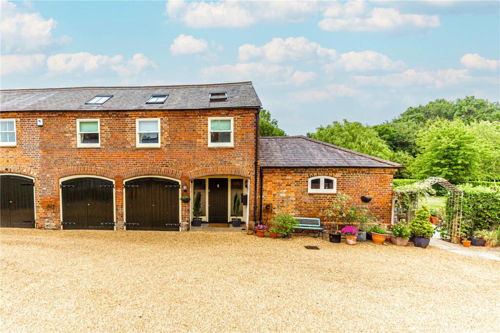 Additional image 22 of Ferrers Hill Farm, Pipers Lane, Markyate, Hertfordshire