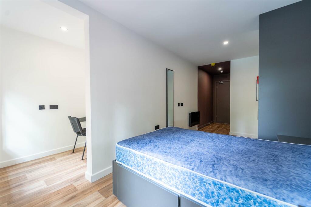 Additional image 3 of Pershore Road, Stirchley, B30