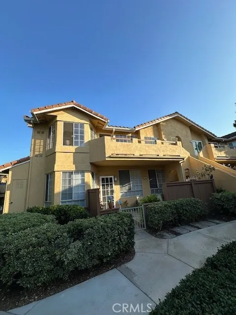 32 Alicante Aisle, Irvine, CA 92614