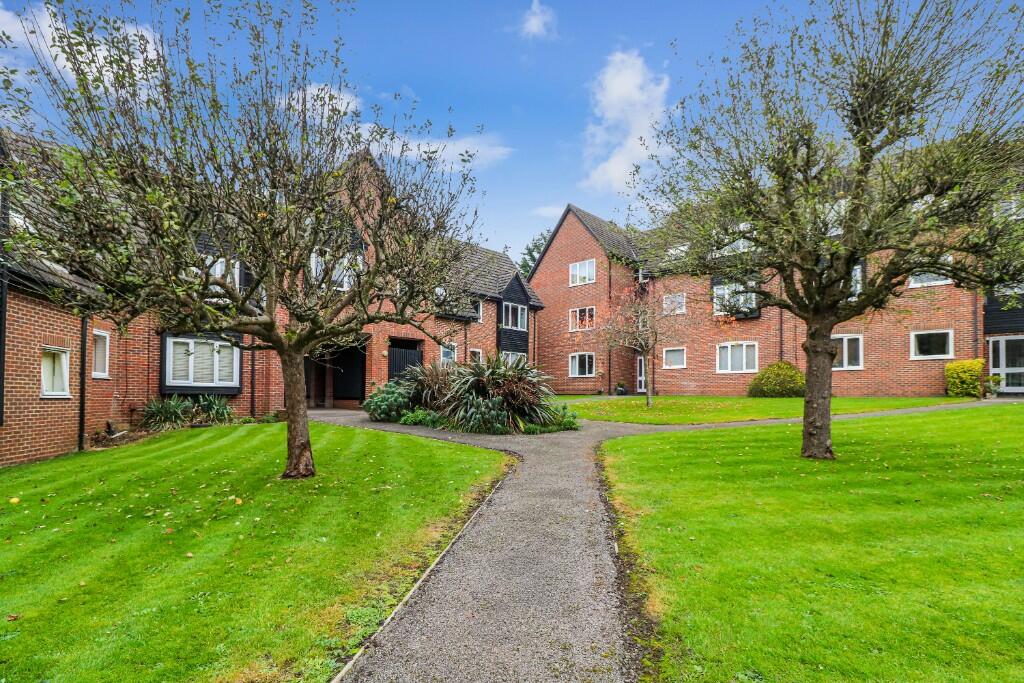 Additional image 12 of Christchurch Close, St. Albans, Hertfordshire, AL3