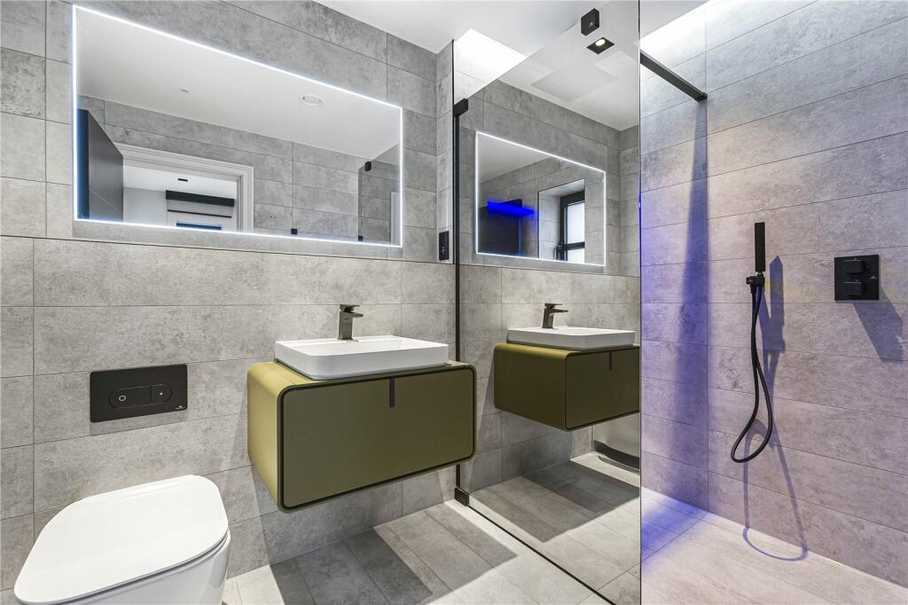 Additional image 39 of Brookmans Avenue, Brookmans Park, Hertfordshire, AL9