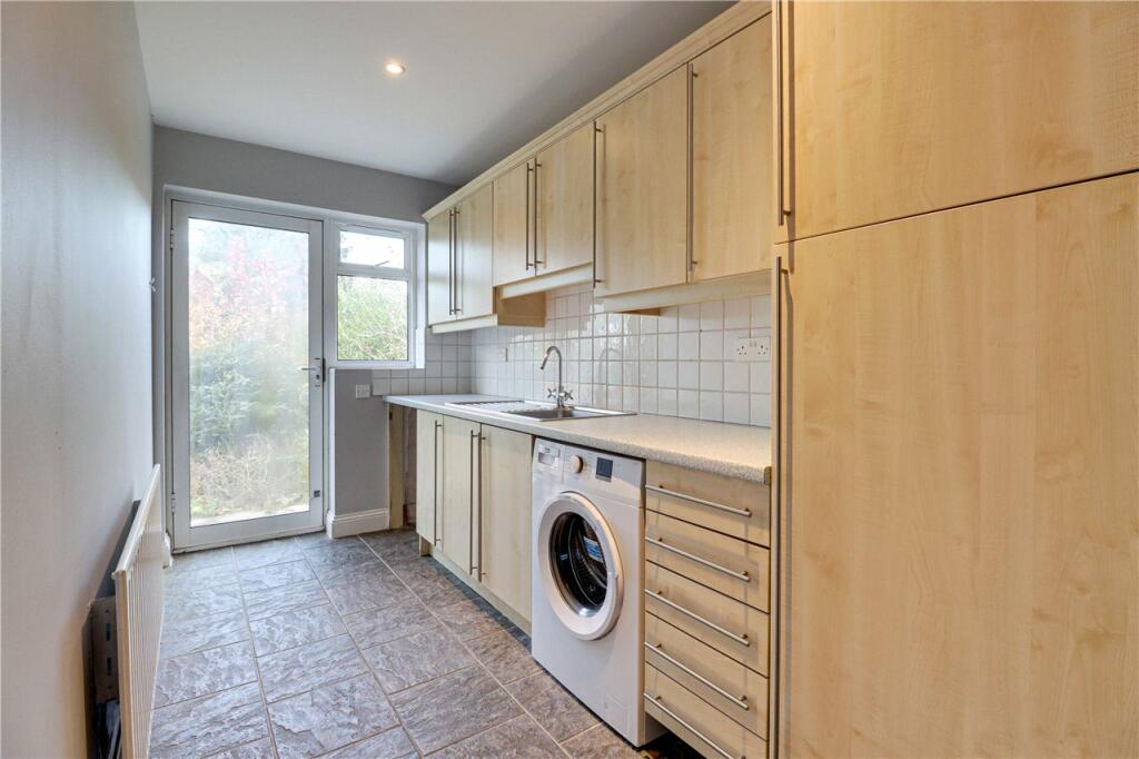 Additional image 11 of Park Avenue North, Harpenden, Hertfordshire