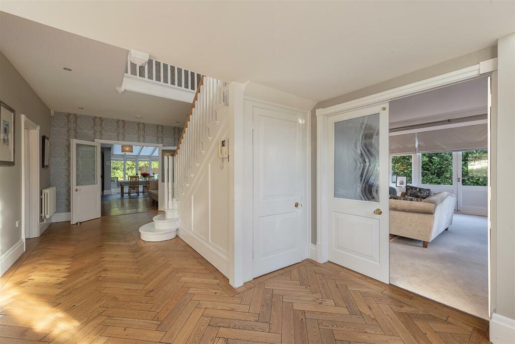Additional image 8 of Park Avenue South, Harpenden