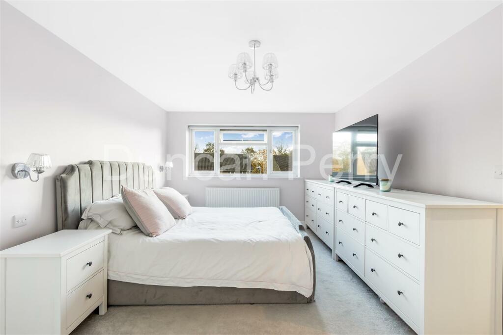 Additional image 15 of Cedar Road, Hatfield