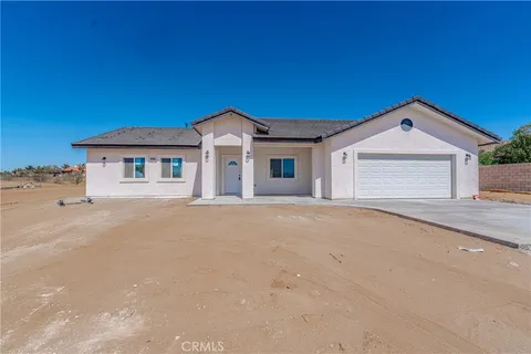Property image - 23650 Pala Lane, Apple Valley, CA 92307