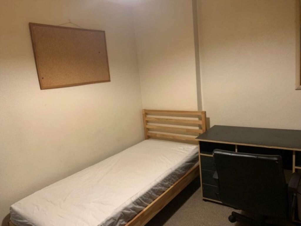 Additional image 8 of Spring Glen, Hatfield