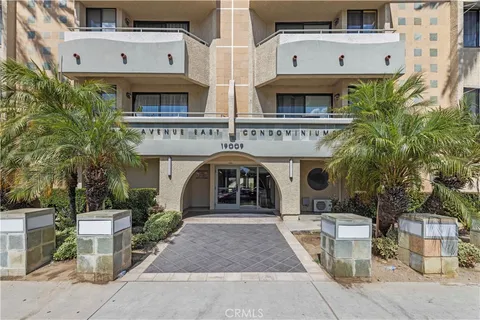 19009 Sherman Way Unit 73, Reseda, CA 91335