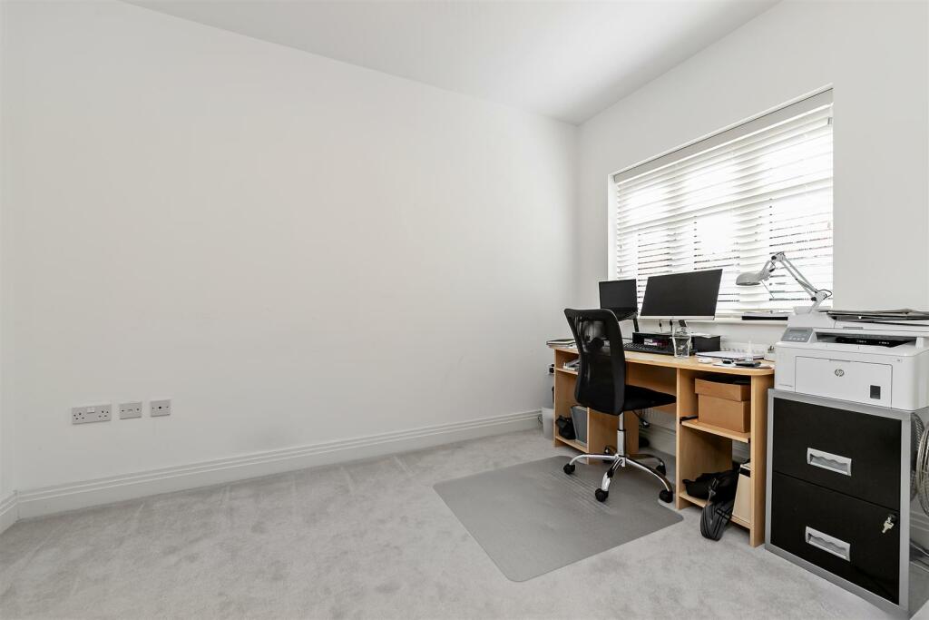 Additional image 14 of The Green, Kings Park, St. Albans