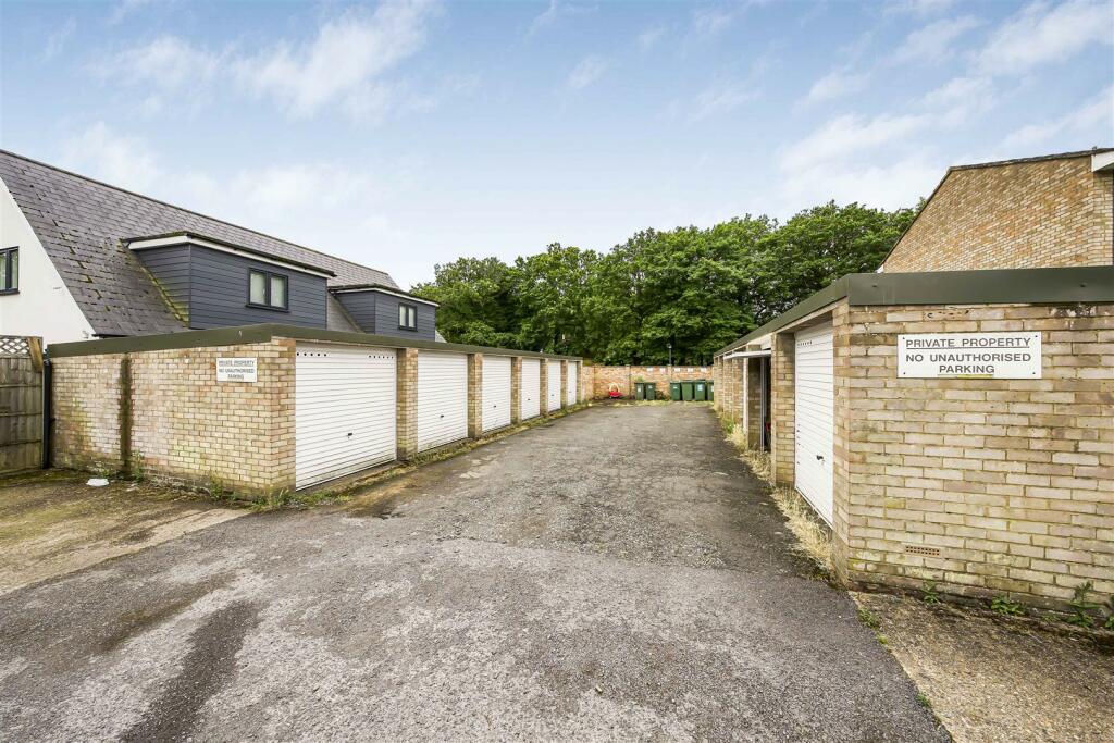 Additional image 11 of St. Lawrence Way, Bricket Wood, St. Albans