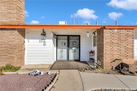 13463 Seminole Road, Apple Valley, CA 92308