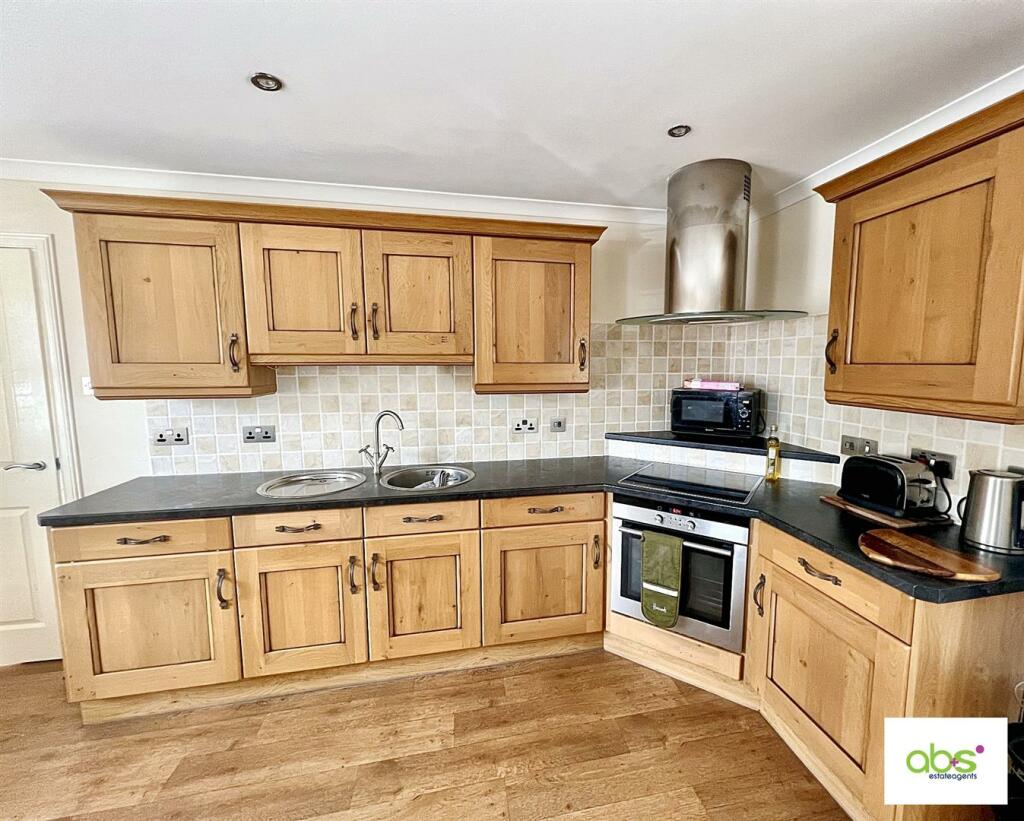 Additional image 4 of Bridge Street, Keith