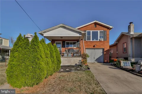 825 N Maxwell Street, Allentown, PA 18109