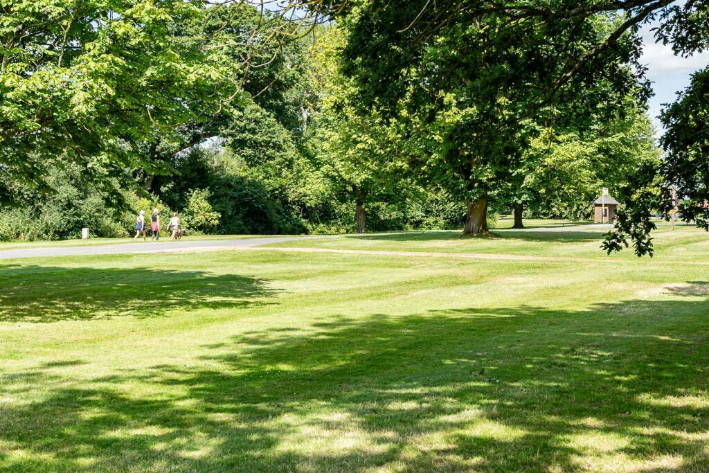 Additional image 23 of Orchard Road, Tewin