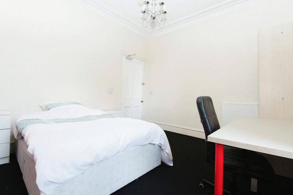 Additional image 11 of Clifton Road, Aberdeen