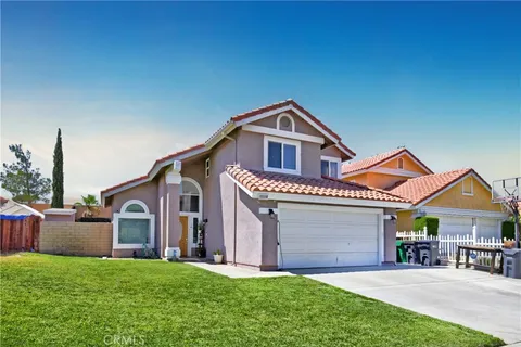 3322 Thomas Avenue, Palmdale, CA 93550