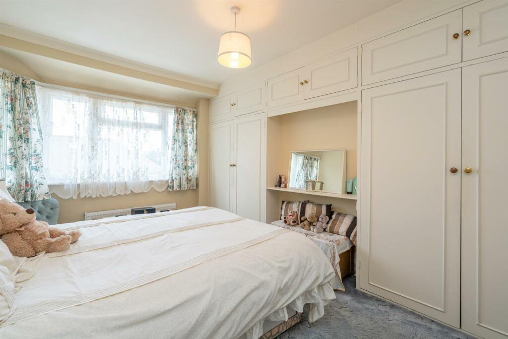 Additional image 17 of Dickens Close, St. Albans