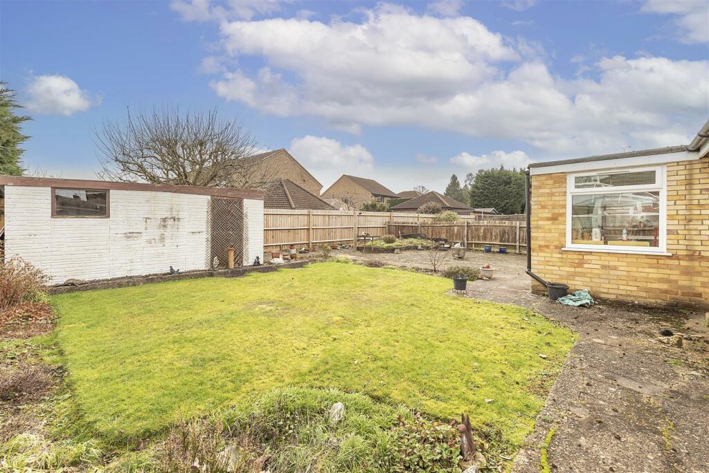 Additional image 12 of Swans Close, St. Albans