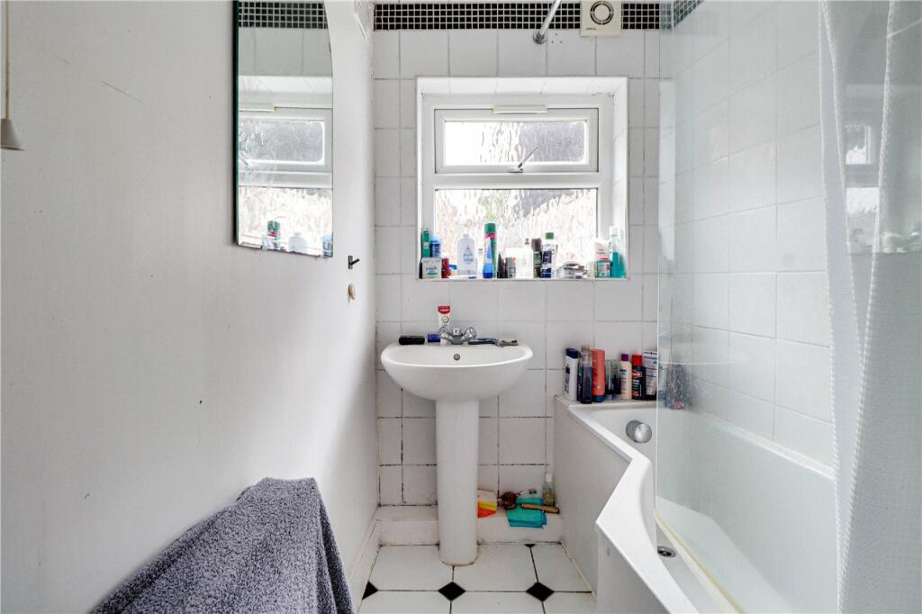 Additional image 5 of Bernard Street, St. Albans, Hertfordshire, AL3