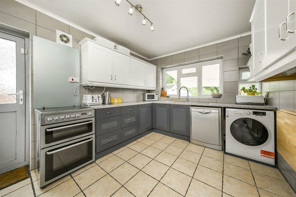 Additional image 5 of Jenkins Avenue, Bricket Wood, St. Albans