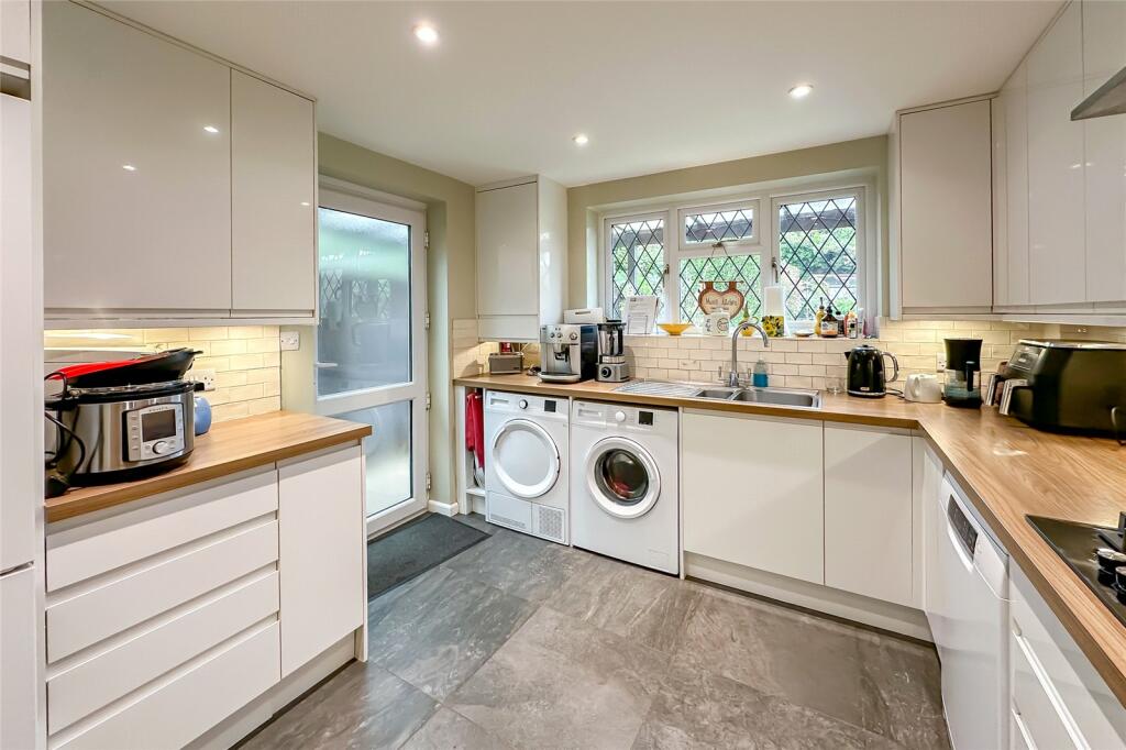 Additional image 18 of Sibley Avenue, Harpenden, Hertfordshire, AL5