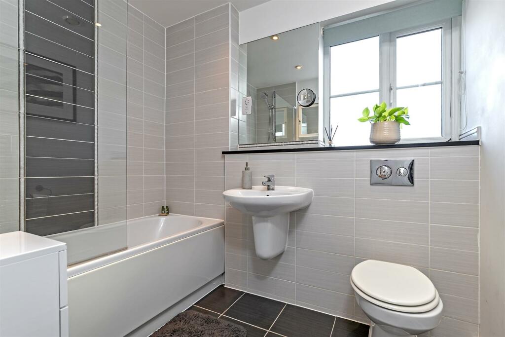 Additional image 12 of Centaurus Square, Curo Park Frogmore, St Albans