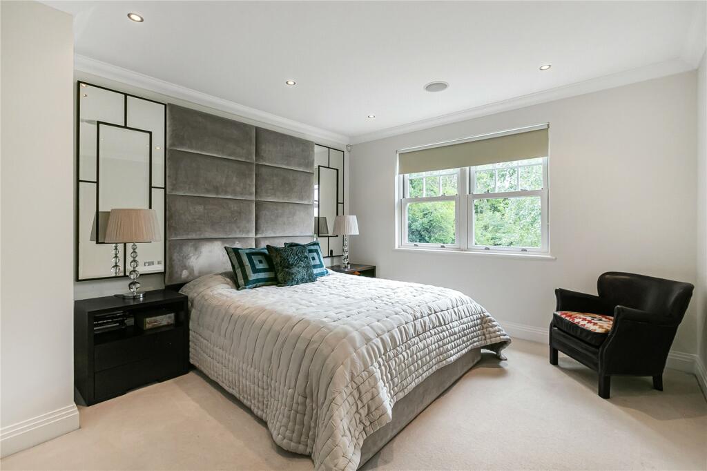 Additional image 12 of Georges Wood Road, Brookmans Park, Hertfordshire, AL9