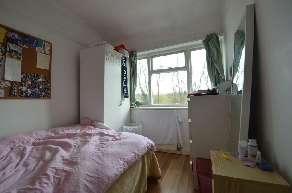 Additional image 5 of Poole Crescent, Harborne. 10mins walk to University of Birmingham