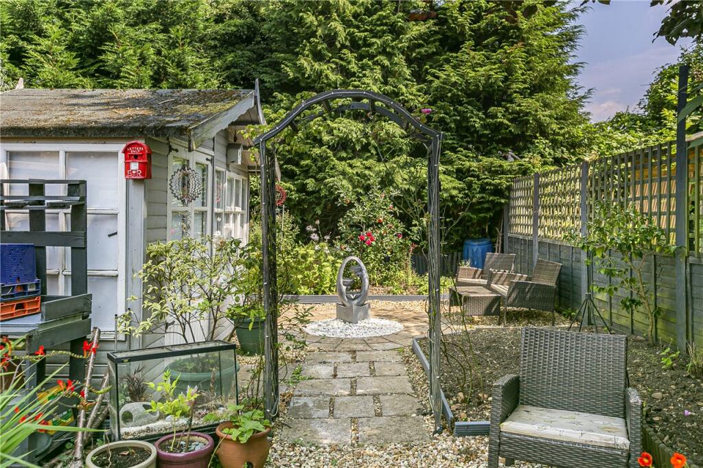 Additional image 21 of Tavistock Avenue, St. Albans, Hertfordshire