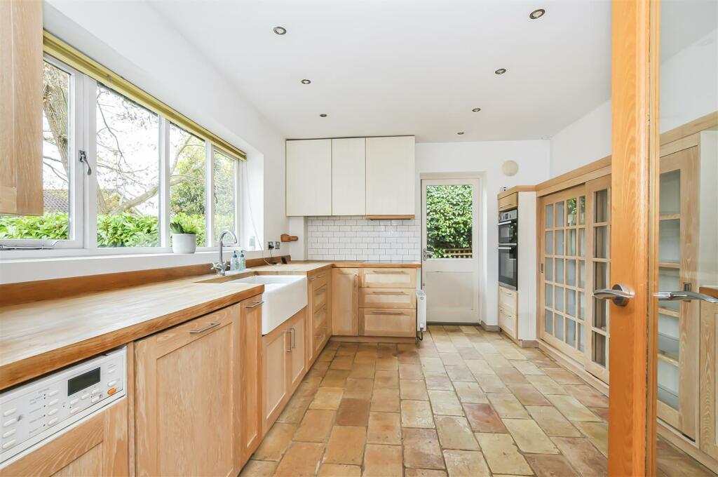 Additional image 5 of Ferndene, Bricket Wood, St. Albans