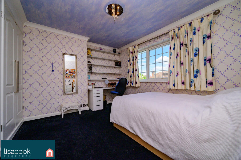 Additional image 18 of Park Street Lane, St Albans, AL2