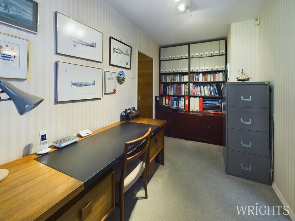 Additional image 6 of The Holdings, Hatfield, AL9